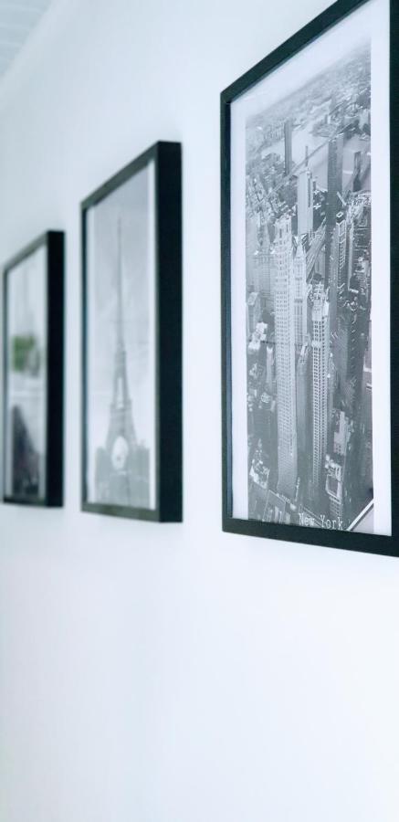 Cosy&White Apartment In ダウガフピルス エクステリア 写真