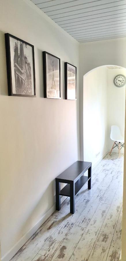 Cosy&White Apartment In ダウガフピルス エクステリア 写真